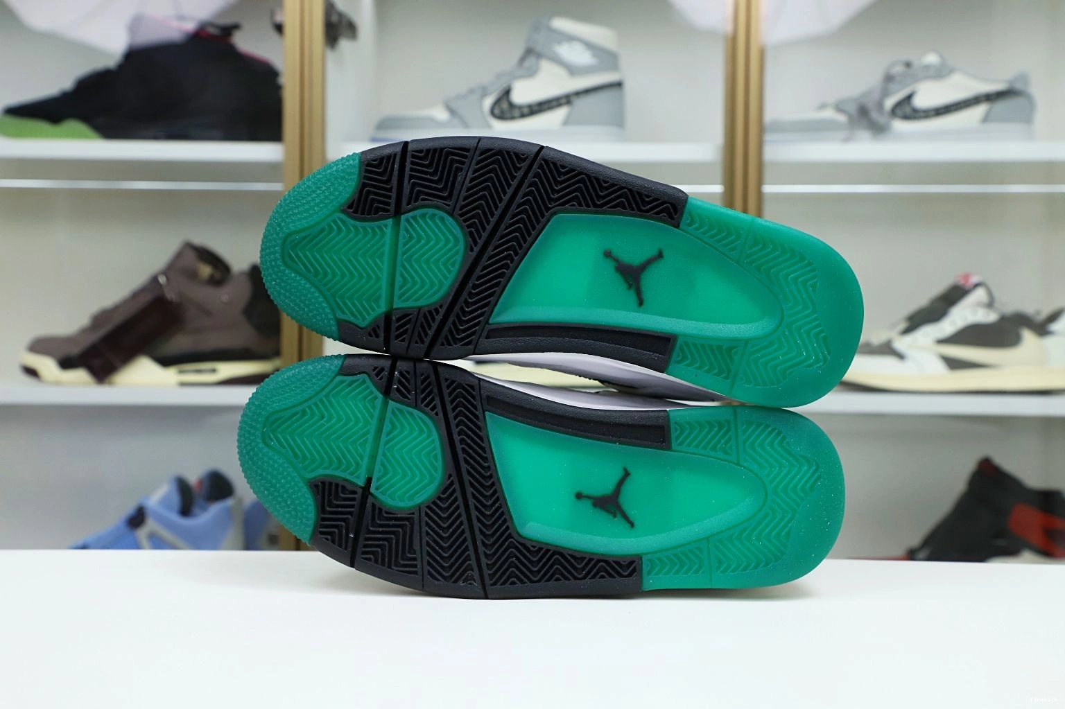 AIR RETRO 4 'RAST WMNS JORDAN 0219